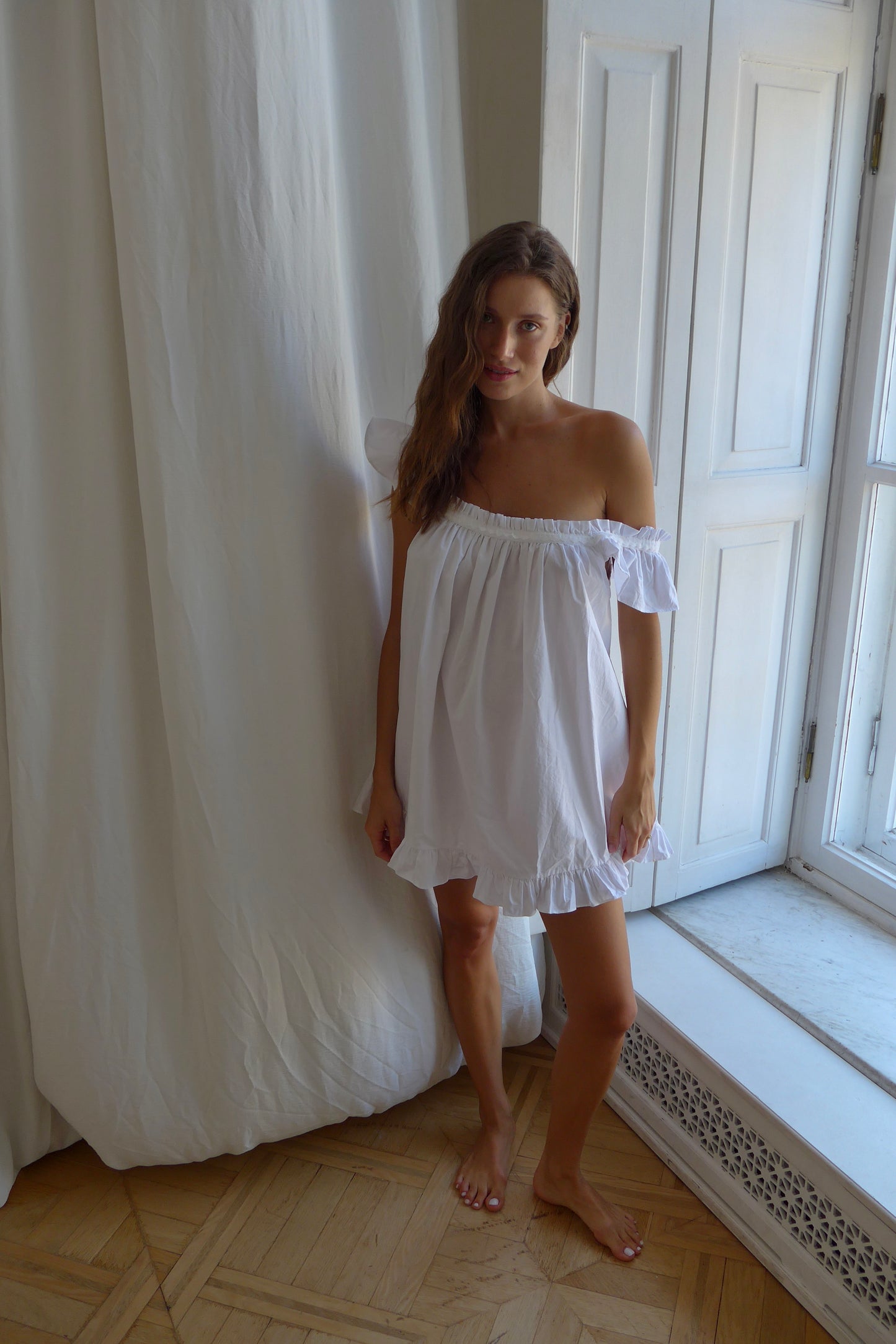 Cotton dress in white